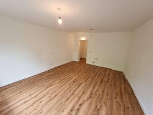 Frisch sanierte 1-Zimmer-Wohnung mit Terrasse – 22529 Hamburg – Vorschaubild 9