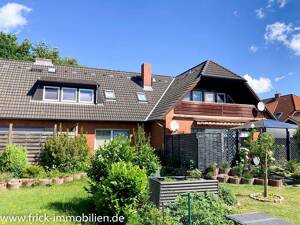 Mehrfamilienhaus (3 Wohneinheiten) + Bauplatz – 23758 Oldenburg in Holstein – Vorschaubild 2