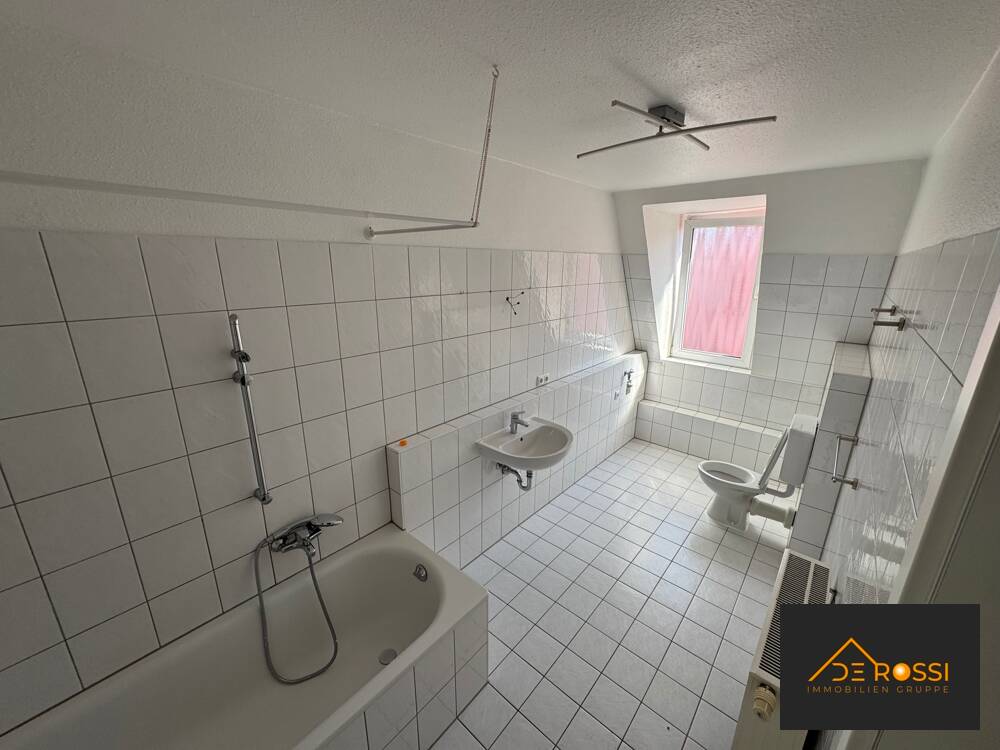 ZENTRALE WOHNUNG - GOSTENHOF - NAHE AMTSGERICHT -