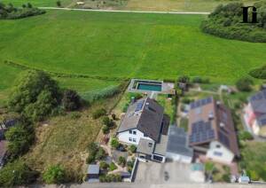 Seltenes Unikat bei Erlangen - mit Naturpool und traumhaftem Weitblick – 91054 Erlangen – Vorschaubild 2