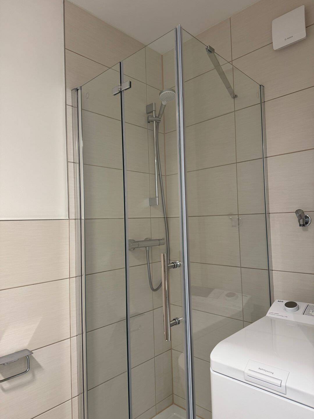 Zimmer in frisch sanierter 2er-WG in Stuttgart-Ost – möbliert – Stuttgart – Vorschaubild 6