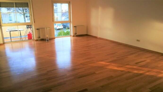 Helle 3-Zimmer Wohlfühlwohnung im 1. OG mit Balkon