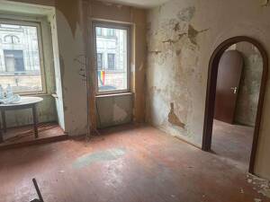 4-5 Zimmer Altbauwohnung mit Balkon & Erker – 90763 Fürth – Vorschaubild 2