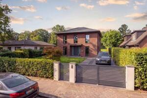 Ihr Traumhaus beginnt hier - Altbestand auf sonnigem Grundstück – 22559 Hamburg – Vorschaubild 6