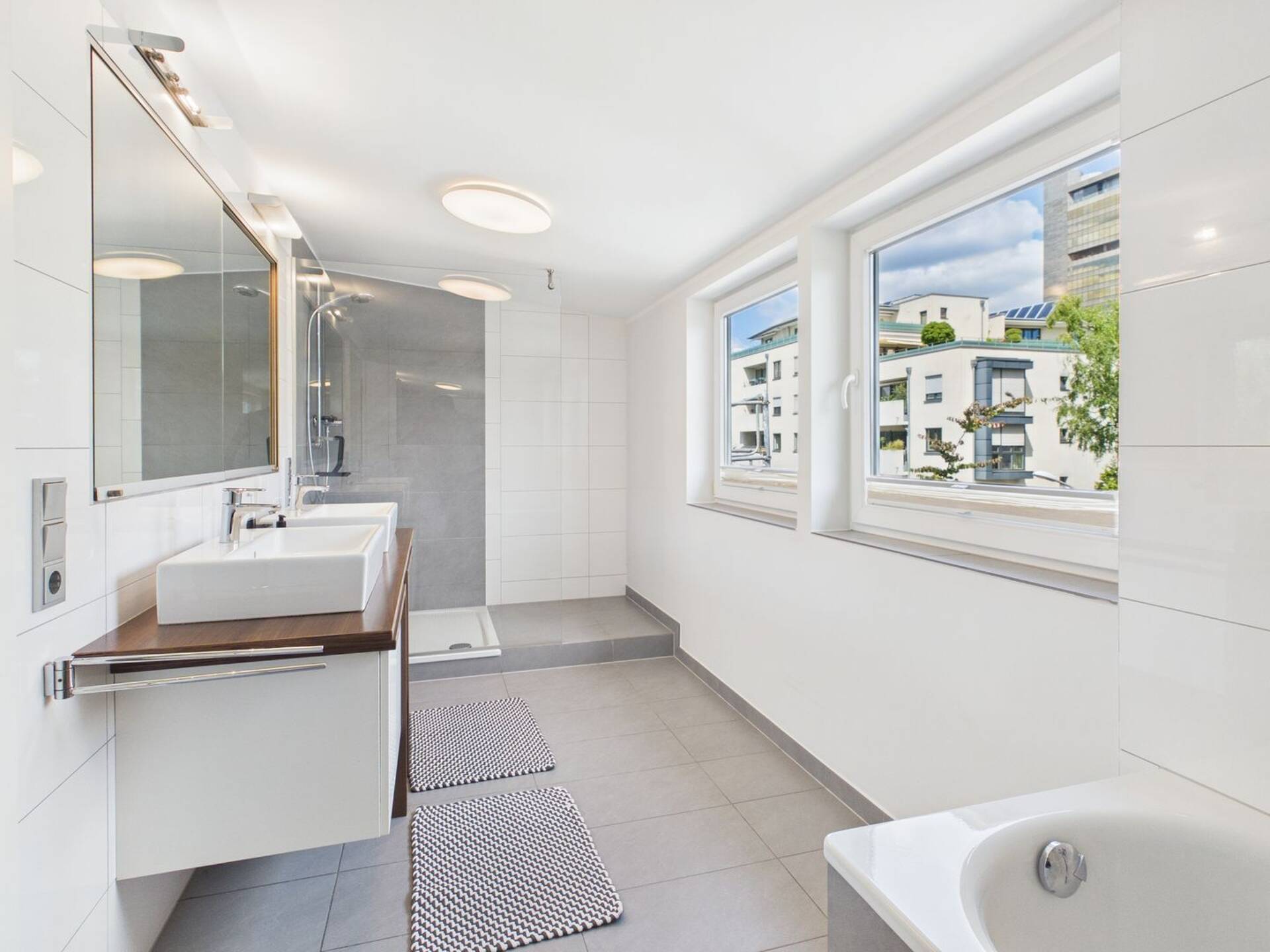 Einfamilienhaus in 50931 Köln mit 194 m² kaufen