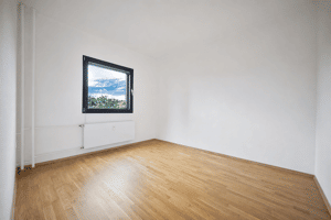 Helle Wohlfühlwohnung mit Balkon, Parkett und optimaler Raumaufteilung – 13407 Berlin – Vorschaubild 2