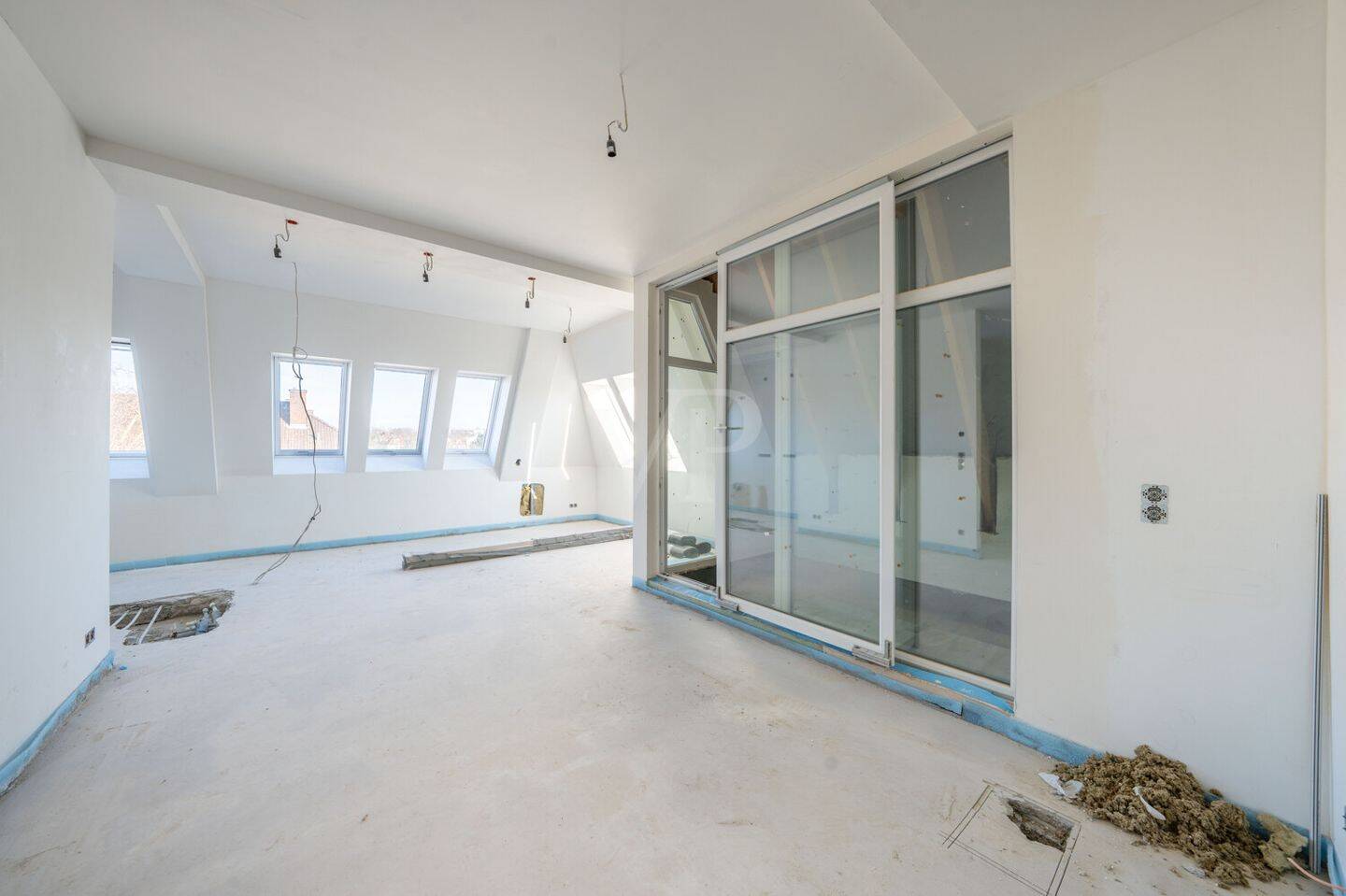 Dachgeschosswohnung mit großzügiger Sonnenterrasse im Innenausbau - Wohnen über den Dächern Berlins – Berlin – Vorschaubild 6