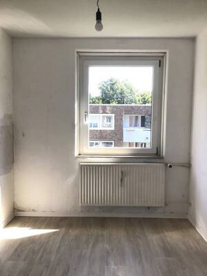 Frisch gestrichene 3-Zimmer Wohnung in Bielefeld Jöllenbeck mit Balkon (WBS) – 33739 Bielefeld – Vorschaubild 2