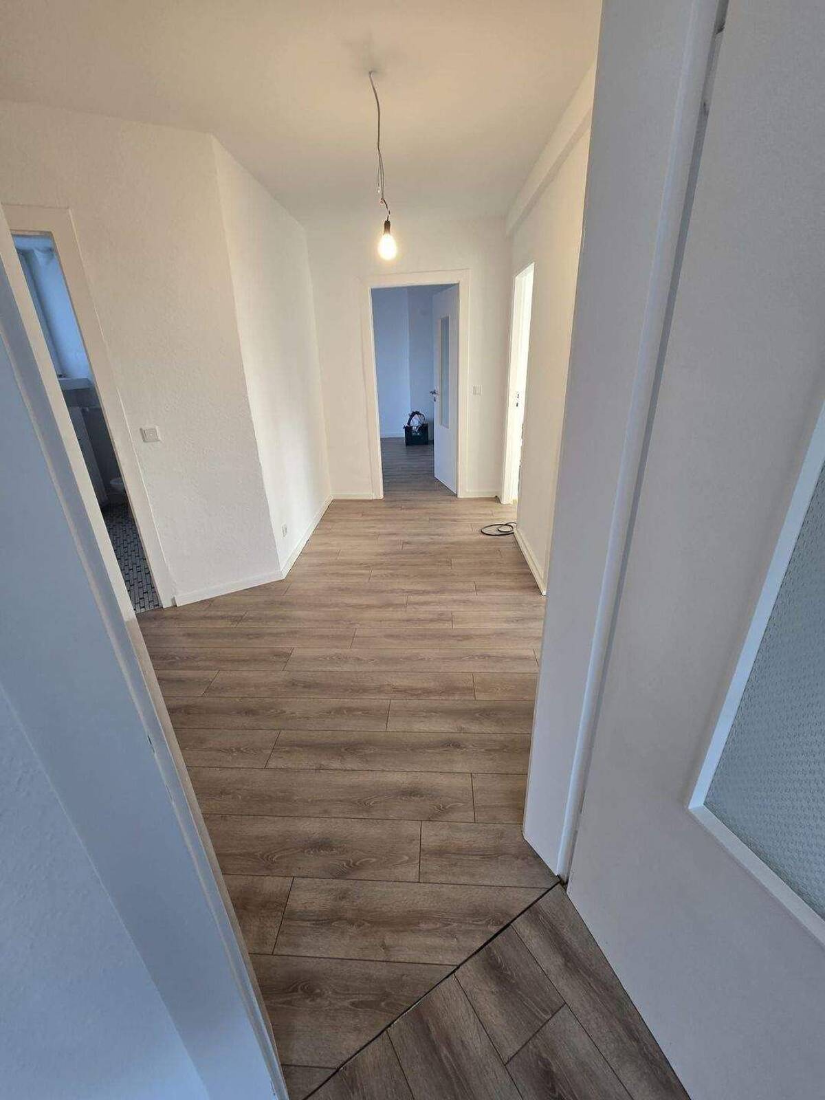 Gepflegte Wohnung in Nähe des Aaper Waldes ! – 40472 Düsseldorf – Bild 1 von 9