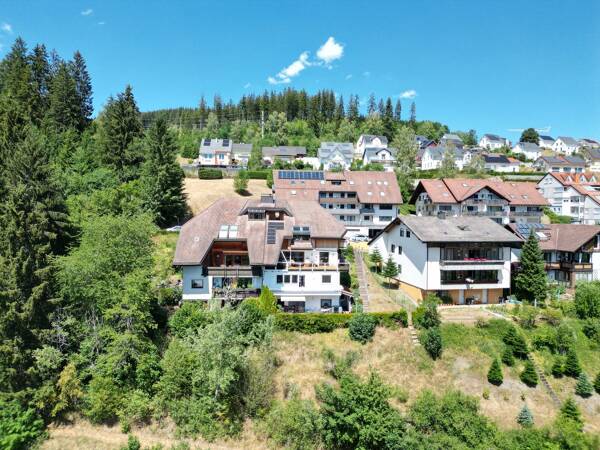 Etagenwohnung in 79822 Titisee-Neustadt mit 112 m² kaufen