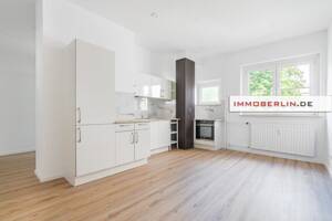 IMMOBERLIN.DE - Frisch renovierte Altbauwohnung mit Südterrasse – 12249 Berlin – Vorschaubild 3