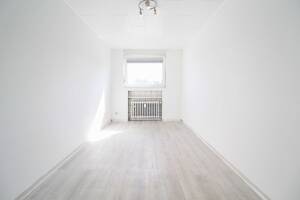 Top gepflegte 4-Zimmer-Wohnung mit Blick ins Grüne – 47829 Krefeld – Vorschaubild 5