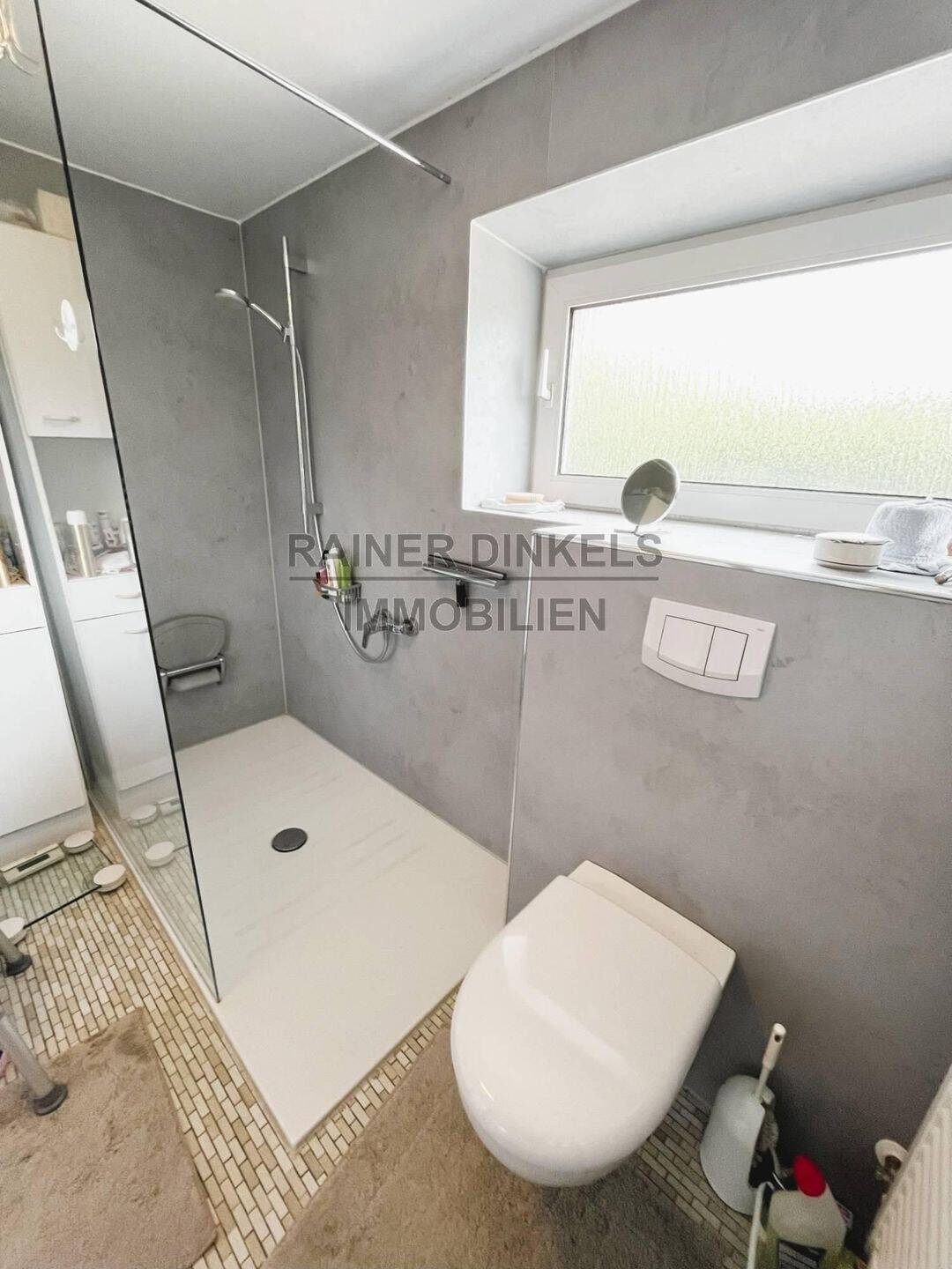 Gepflegtes, freistehendes Ein- bzw. Zweifamilienhaus mit Garten, Vollkeller, Garage und Charme! – Bönningstedt – Vorschaubild 8