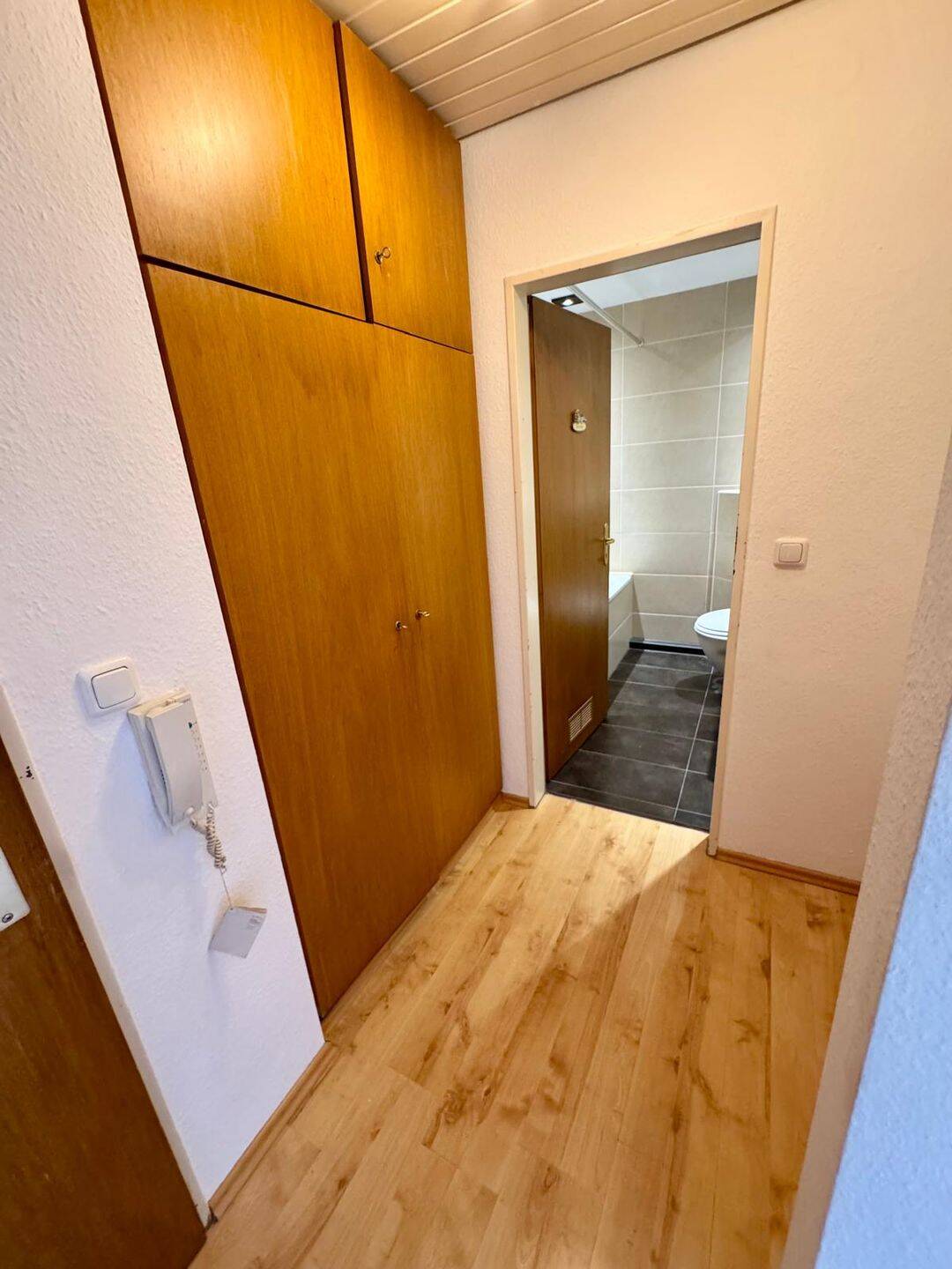 Ruhige Oase in Nürnberg Altenfurt, 1 Zimmmerwohnung mit Balkon, perfekt für Singles & Kapitalanleger – Nürnberg – Vorschaubild 6