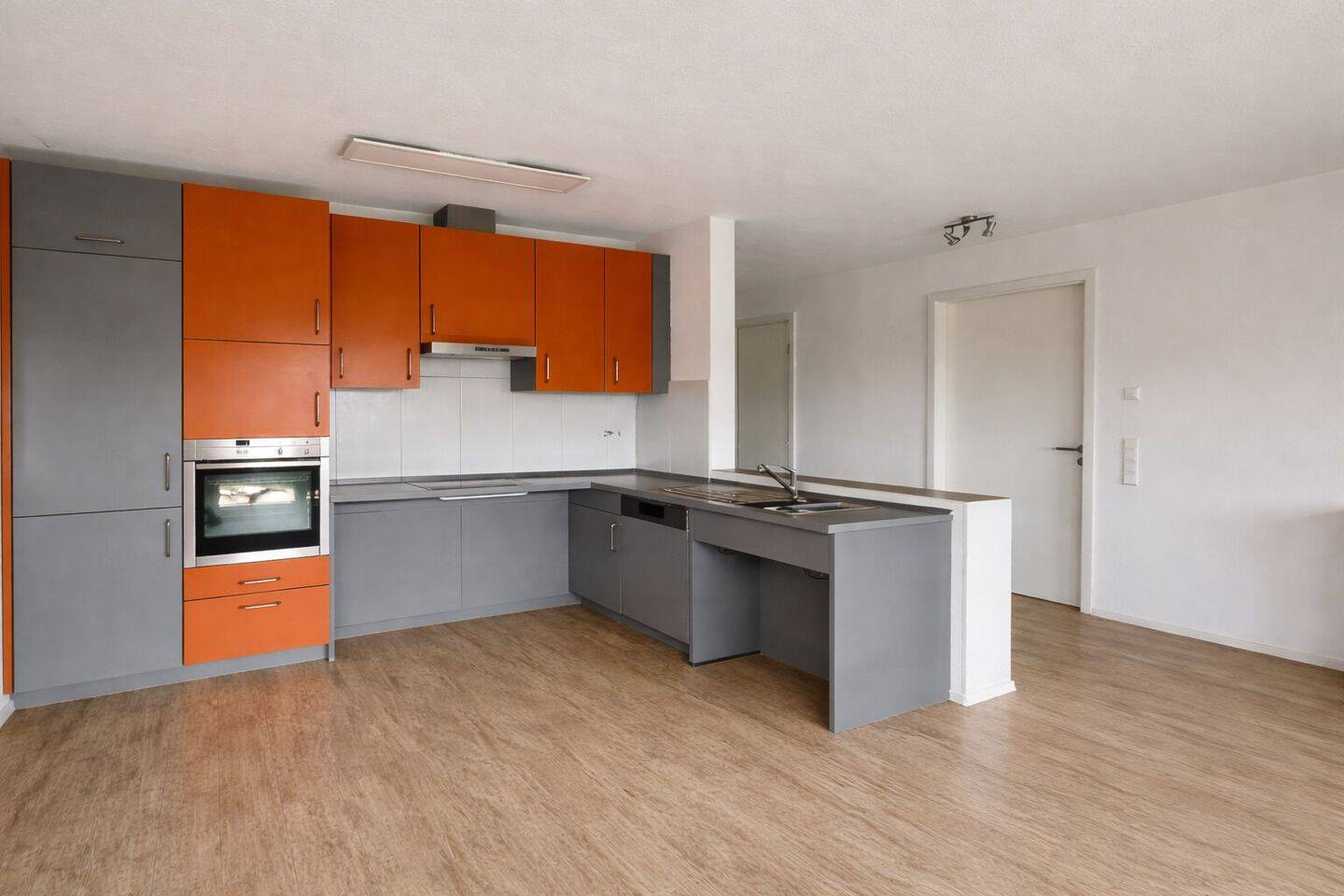 Moderne 3,5-Zimmer-Wohnung mit barrierefreiem Wohnkonzept in Crailsheim! – Crailsheim – Vorschaubild 4