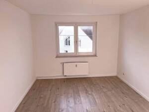 NEU! frisch renovierte 3-Raum Wohnung ab 01.09.2026 bezugsfertig – 99098 Erfurt – Vorschaubild 3