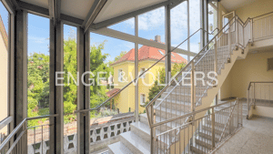 Attraktive Kapitalanlage: Vermietete 2-Raum-Wohnung mit Balkon und Stellplatz – 1219 Dresden – Vorschaubild 2
