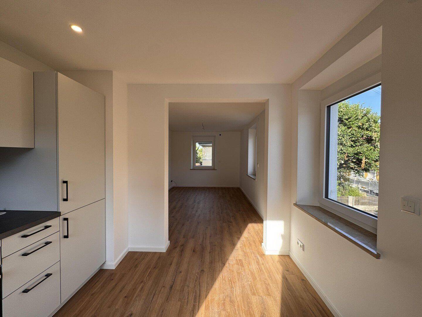 Moderne, sanierte 2,5-Zimmer-Wohnung im EG in Augsburg-Göggingen – Augsburg – Vorschaubild 4