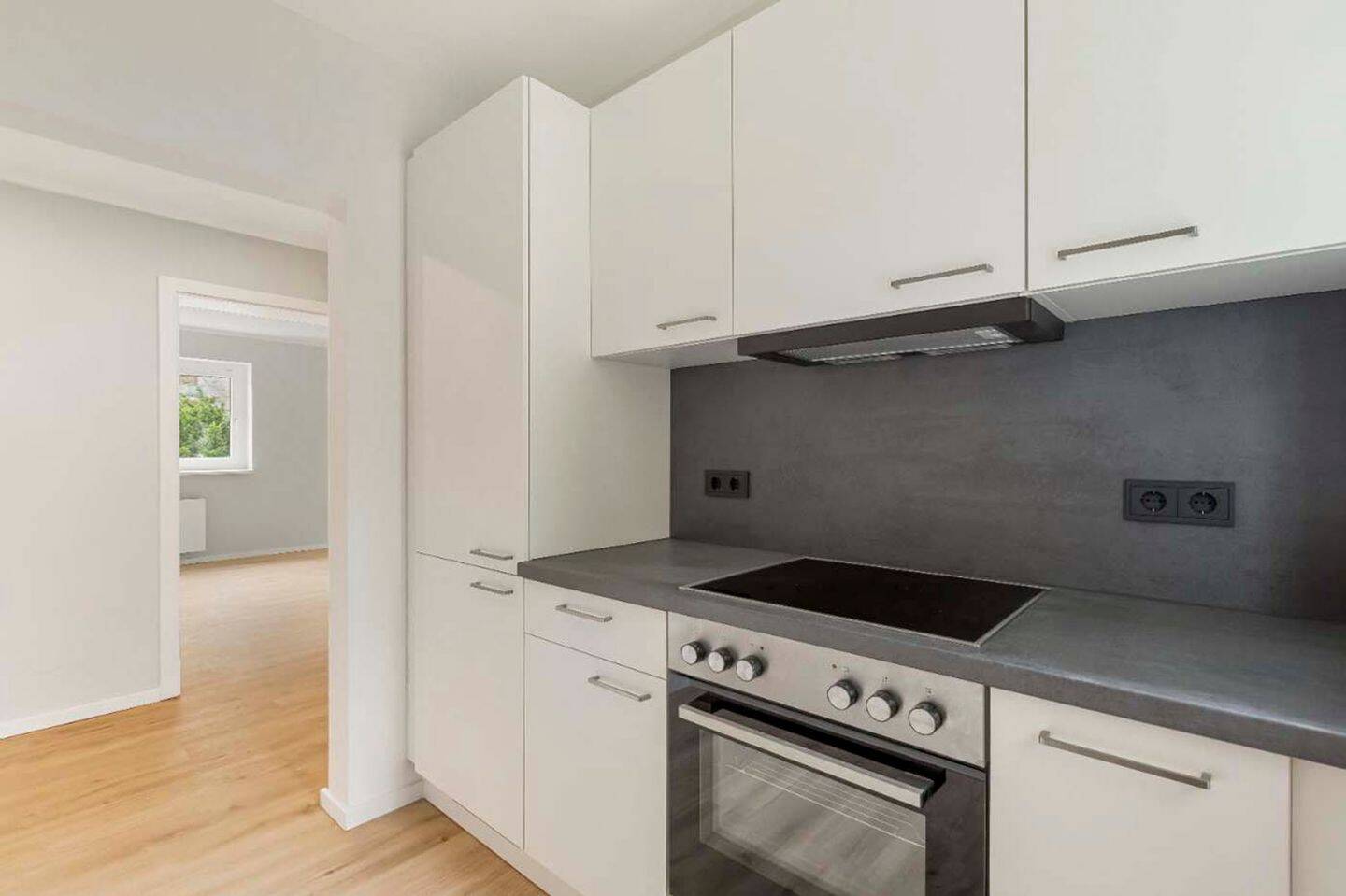 Erstbezug nach Sanierung - Bezugsfreie 3-Zimmer Wohnung in grüner Lage von Wuppertal – Wuppertal – Vorschaubild 6