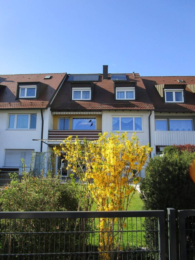 3-Zi. Whg. im 3-Familienhaus Nürnberg - West / Wohnung mieten – Nürnberg – Vorschaubild 2