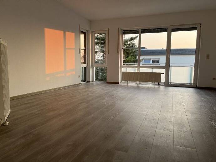 Whg. in der 1. Etage mit Balkon