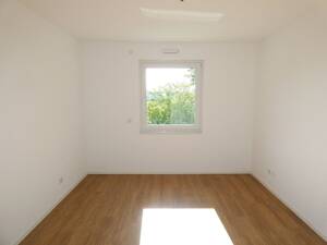 Modern geschnittene 4-Zimmer-Wohnung mit Einbauküche und Aufzug – 51377 Leverkusen – Vorschaubild 6