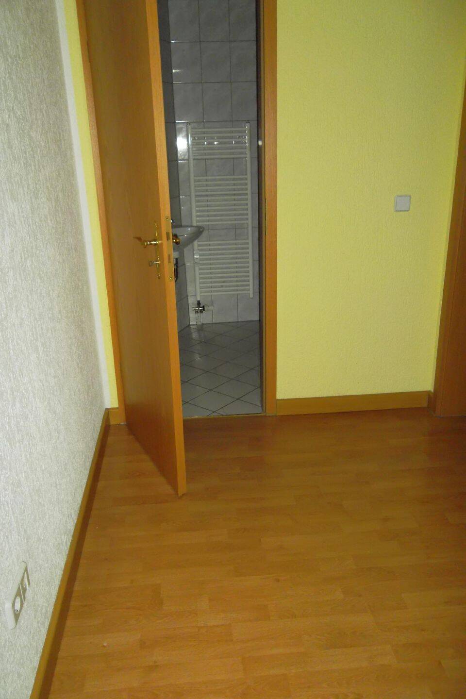 Über den Dächern von Chemnitz - Charmante Maisonette mit 2 Bädern & Einbauküche – Chemnitz – Vorschaubild 7