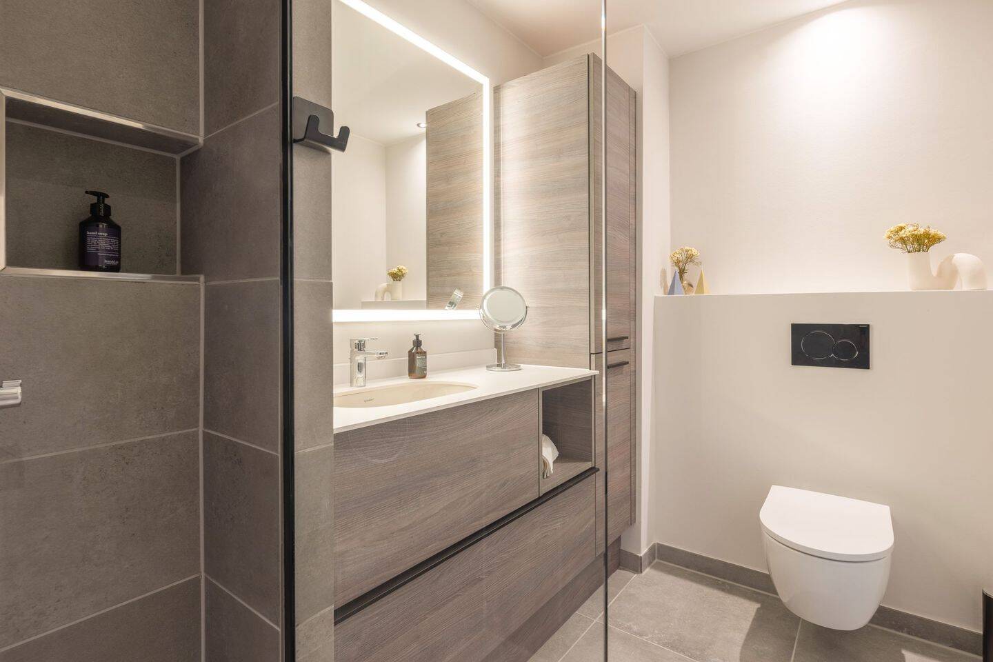 "The Comfy One" | Studio-Apartment mit Vollausstattung und vielen digitalen Features – Düsseldorf – Vorschaubild 4