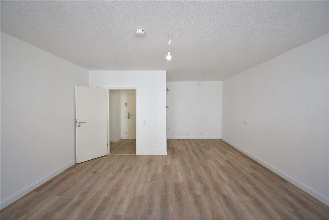 Gute Anbindung! Renoviertes Apartment mit Balkon in Wuppertal – Wuppertal – Vorschaubild 4