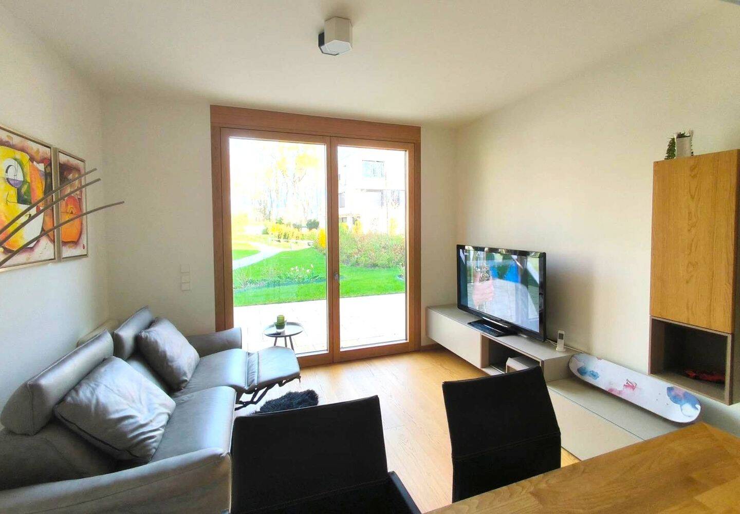 Exklusive 2-Zimmer-Wohnung mit Terrasse und Garten in Harlaching – direkt am Isarufer gelegen – München – Vorschaubild 7