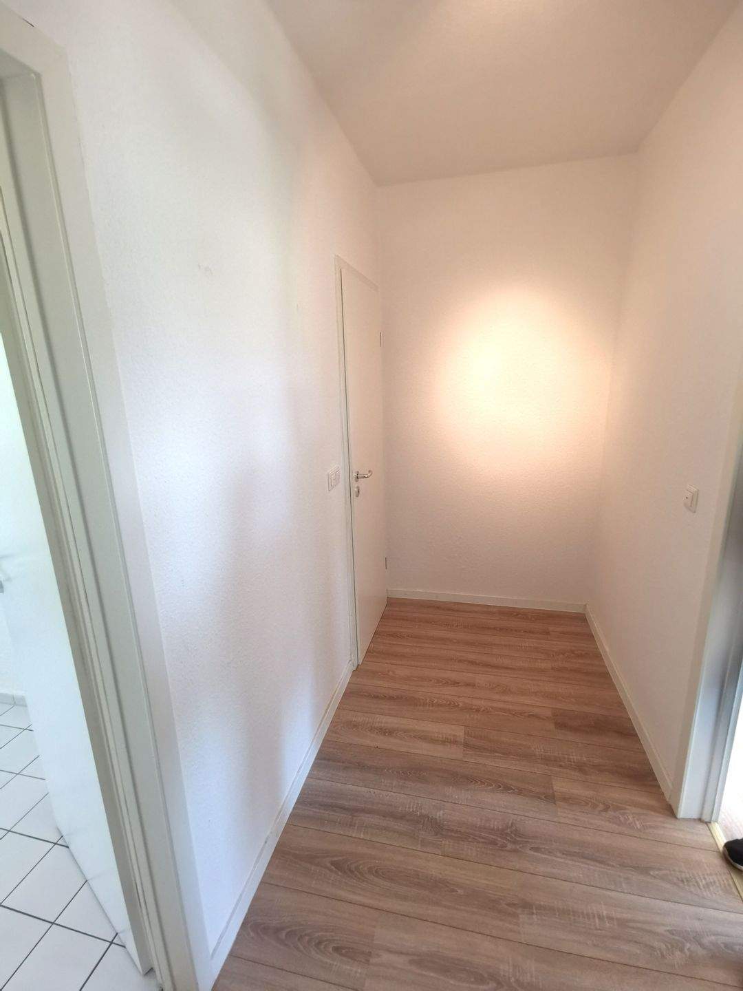 Top 2-Zimmer-Wohnung mit Tageslichtbad in Gablenz – Chemnitz – Vorschaubild 3
