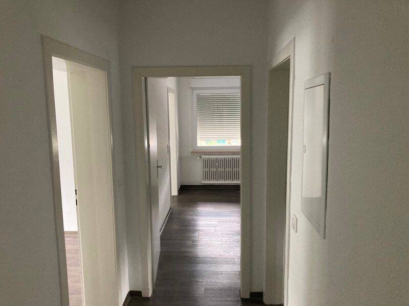 Zum Einzug bereit - ansprechend freundliche Wohnung mit Balkon – Bochum – Vorschaubild 8