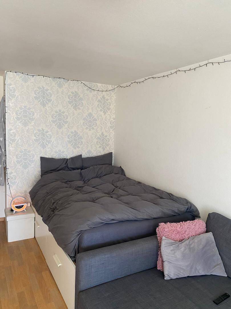 Zentrale 1-Zimmer-Wohnung mit Küche und Balkon – Regensburg – Vorschaubild 2