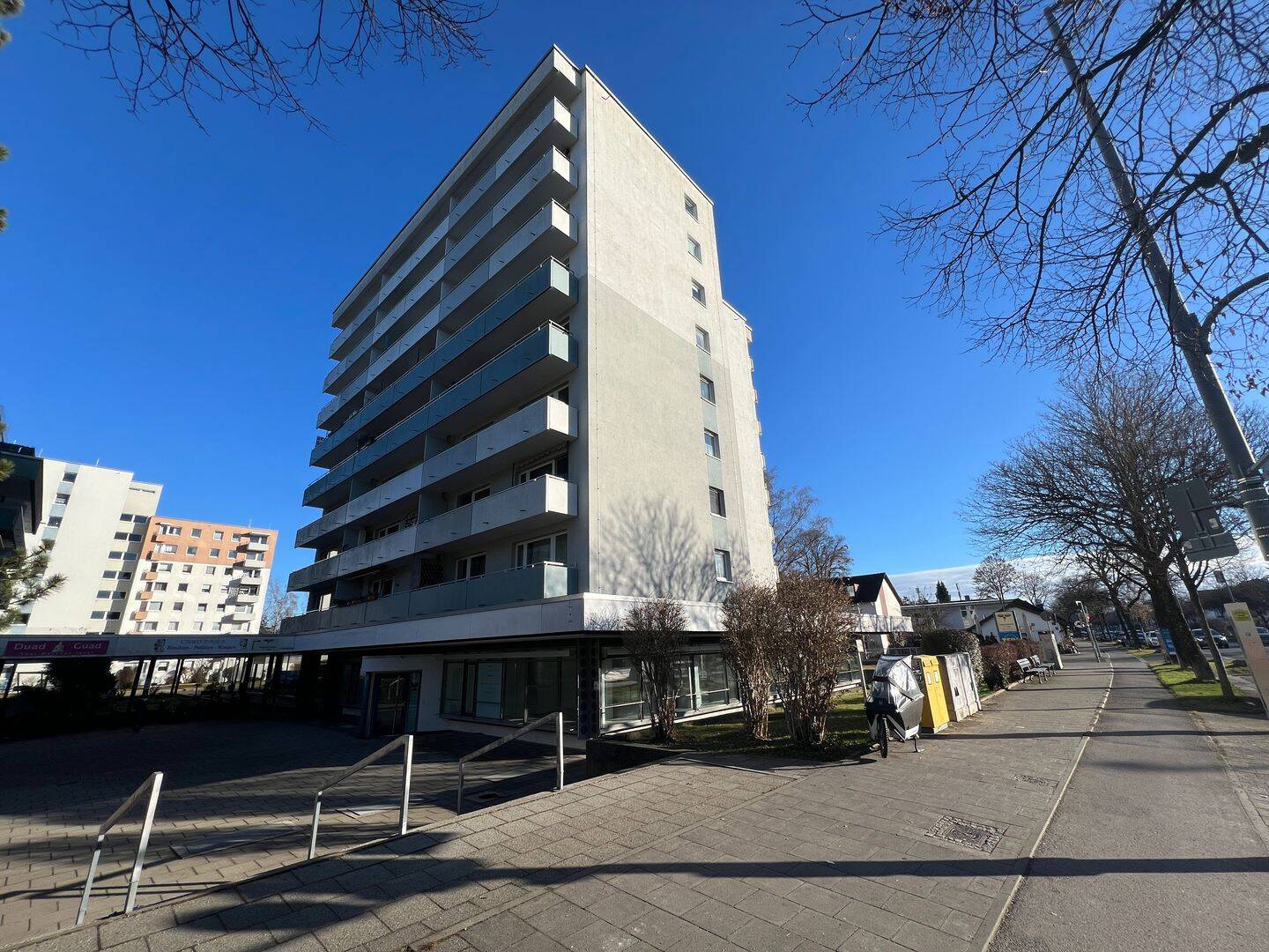 Gepflegte vermietete 2-Zimmerwohnung – München – Bild 1 von 9