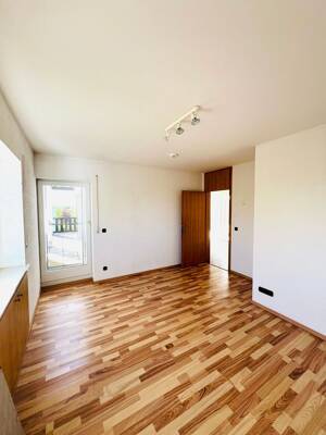 Volles Potential IHRE absolute Traumwohnung zu werden!!! – 85049 Ingolstadt – Vorschaubild 9