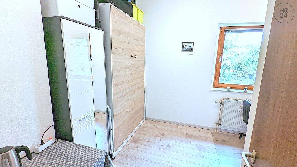 Gemütlich möbliertes 1-Zimmer-Apartment in der Erlanger Innenstadt – Erlangen – Vorschaubild 6