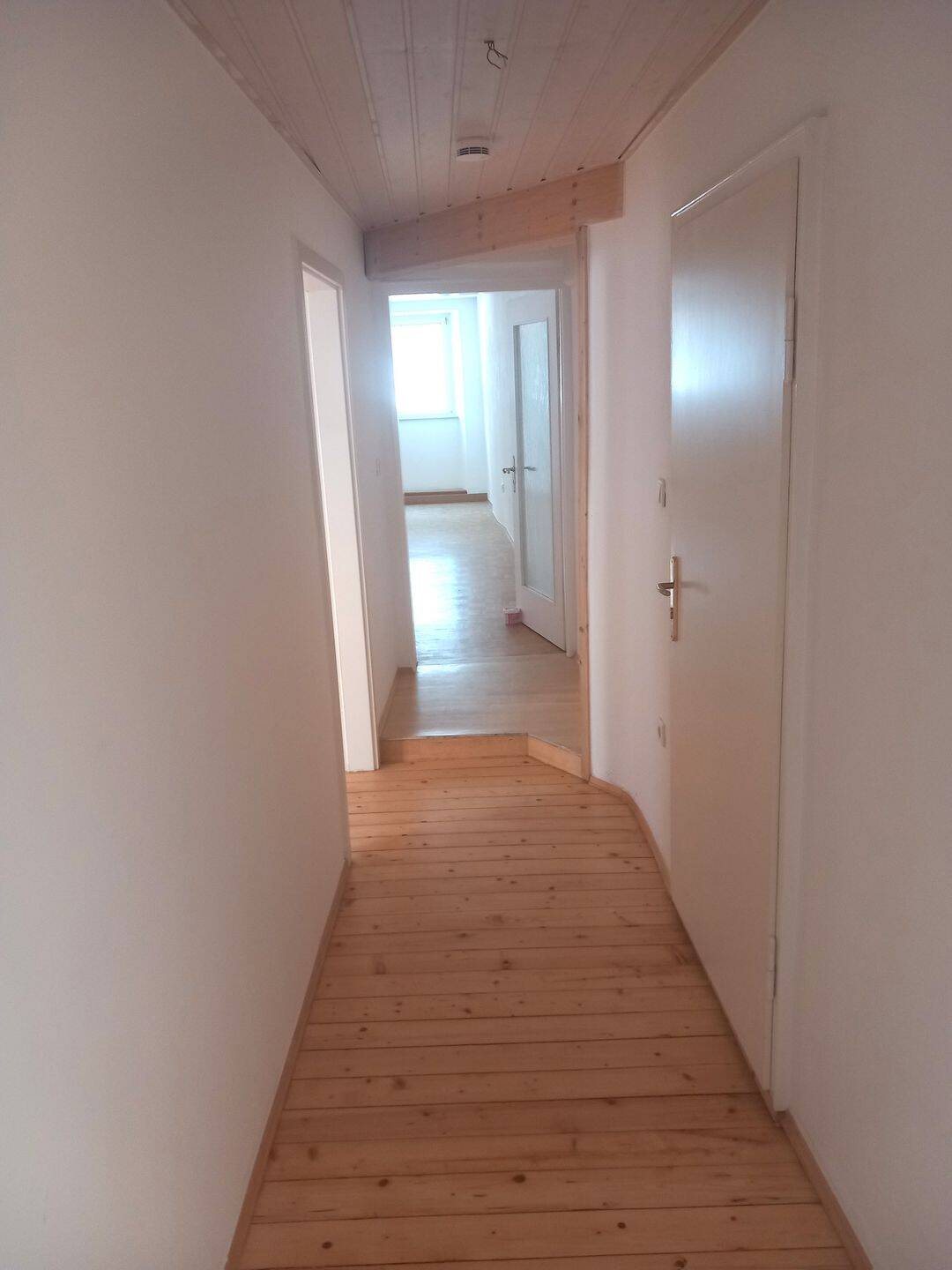 Altstadt: renovierte 2ZKB-Wohnung mit neuer EBK – Ingolstadt – Vorschaubild 6