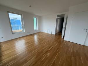 EBK, Stellplatz und ein grandioser Ausblick über Erlangen! – 91052 Erlangen – Vorschaubild 3