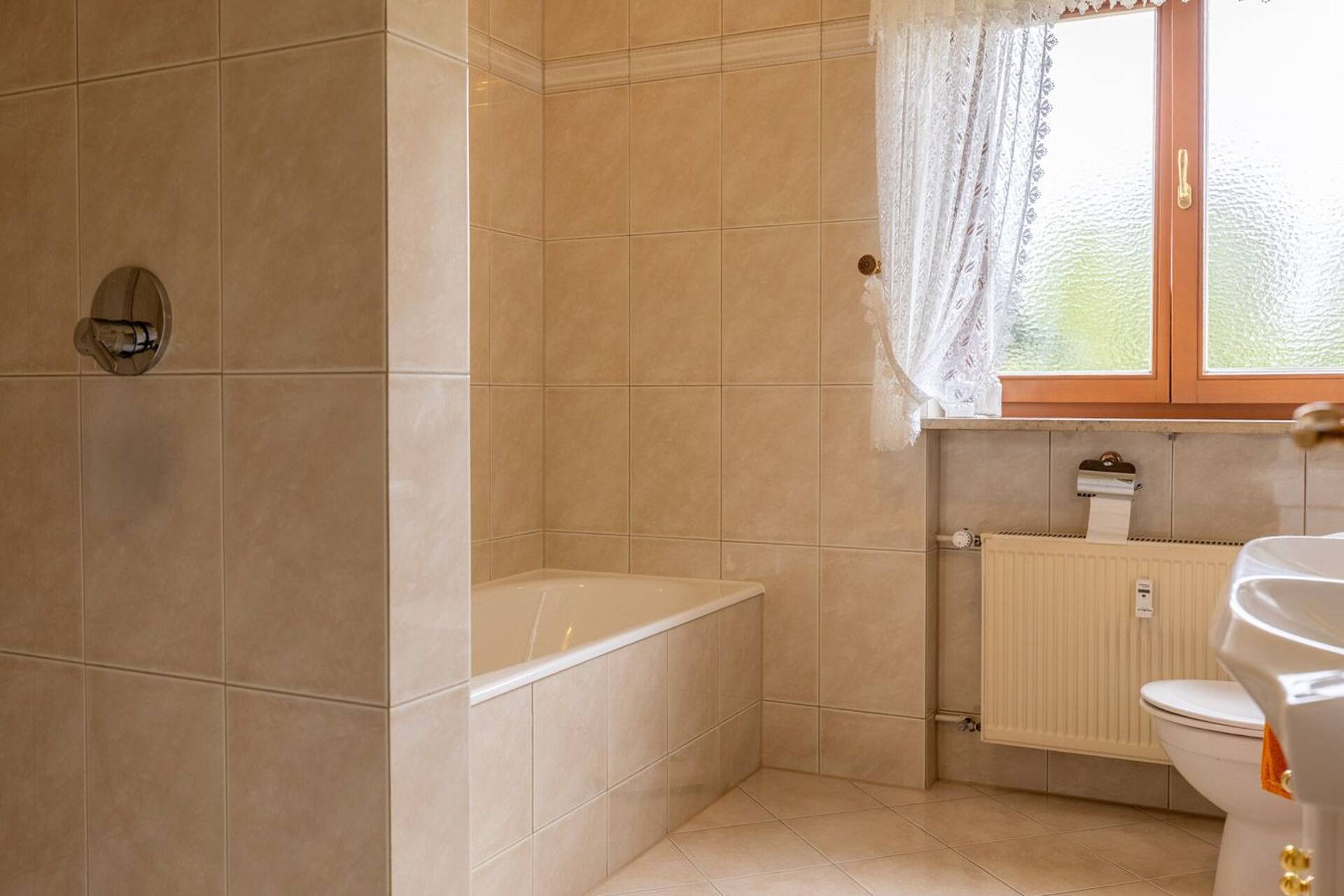 Haus in 82041 Oberhaching mit 434 m² kaufen