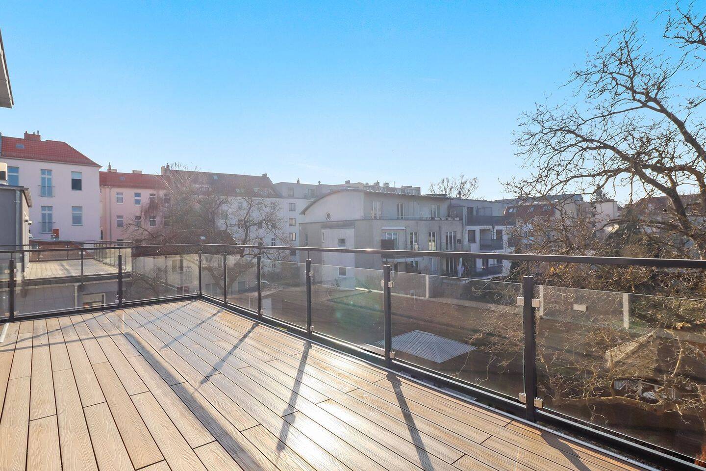 Sonnenoase & Ruhe: Exklusives Penthouse mit umlaufender Terrasse, Aufzug & Tiefgarage – Berlin – Vorschaubild 8