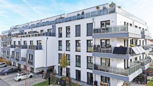 LICHTDURCHFLUTETE 4-ZIMMERWOHNUNG IN ZENTRALER LAGE / NEUBAU ERSTBEZUG – 90763 Fürth – Vorschaubild 2