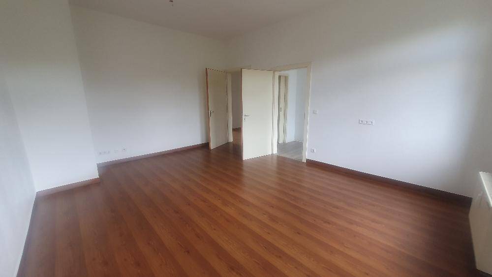Zentrum Brühl 2 Zimmer mit großem Badezimmer – Chemnitz – Vorschaubild 5