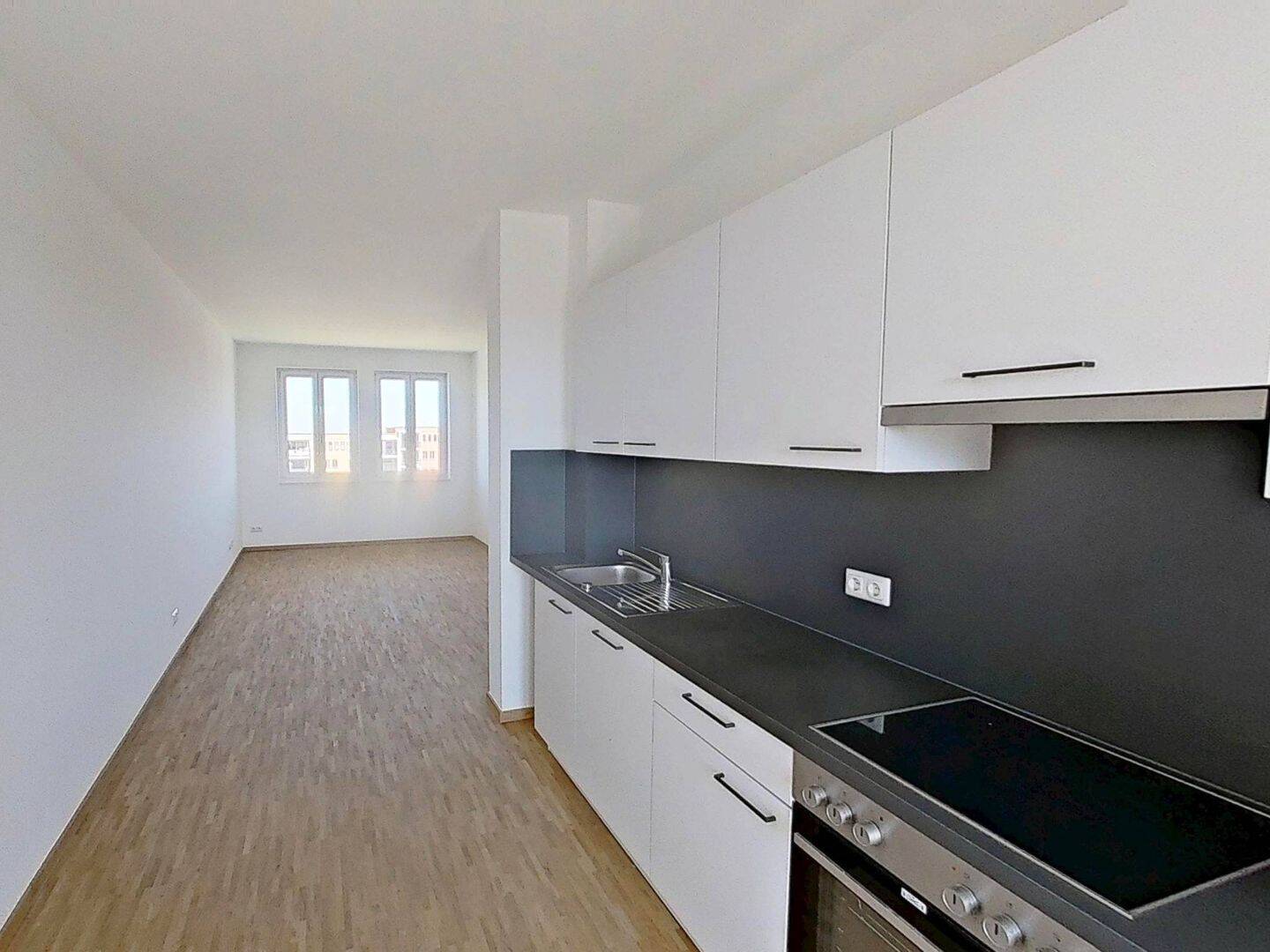 Modernes Wohnen in Kronsrode: 4-Zimmer-Wohnung mit EINBAUKÜCHE, BALKON und LOGGIA – Hannover – Vorschaubild 4