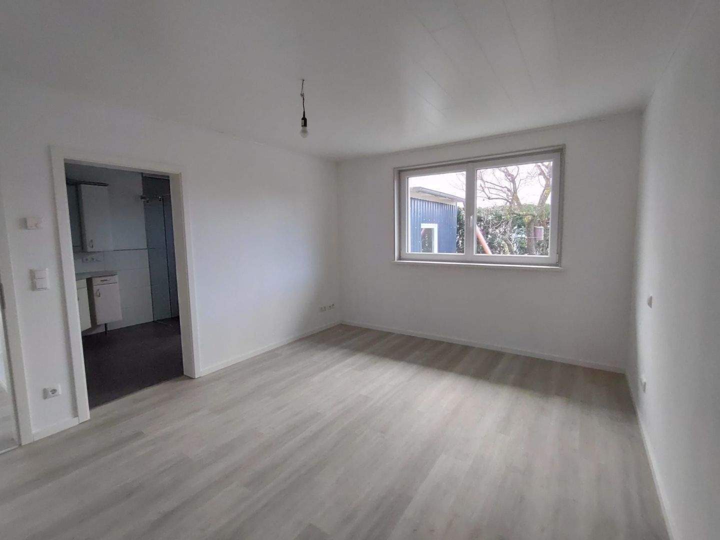Neubau-Einfamilienhaus (2024) mit 160 m², großem Wohnstudio, Terrasse & Garten + Doppel-Carport – Edemissen – Vorschaubild 3