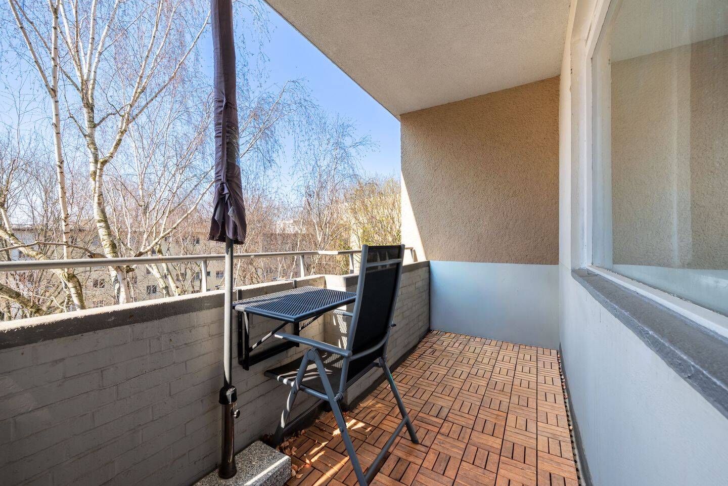 ?Top-Lage im Bayrischen Viertel - Modernisierte 1,5 Zi Whg zum Innenhof mit Süd-Balkon, EBK & Aufzug – Berlin – Vorschaubild 2