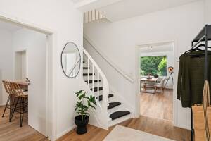 Bremen - Radio Bremen | Neuwertiges Reihenhaus mit 5 Zimmern, Balkon und Garten in ruhiger Lage – 28329 Bremen – Vorschaubild 3