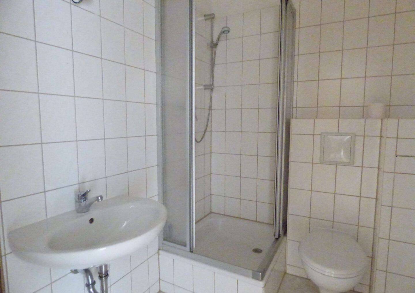 Nachmieter gesucht ab 1.7. / EBK* ! lichtdurchflutete Zimmer - offene Küche – Chemnitz – Vorschaubild 6