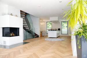Charmantes Reihenendhaus mit einem Hauch von Extravaganz – 80997 München – Vorschaubild 2