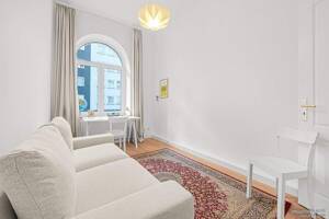 Welc(H)ome® by RIDA FLATS - Ein stilles Statement - Möbliertes Wohnen in der Südstadt – 50678 Köln – Vorschaubild 7