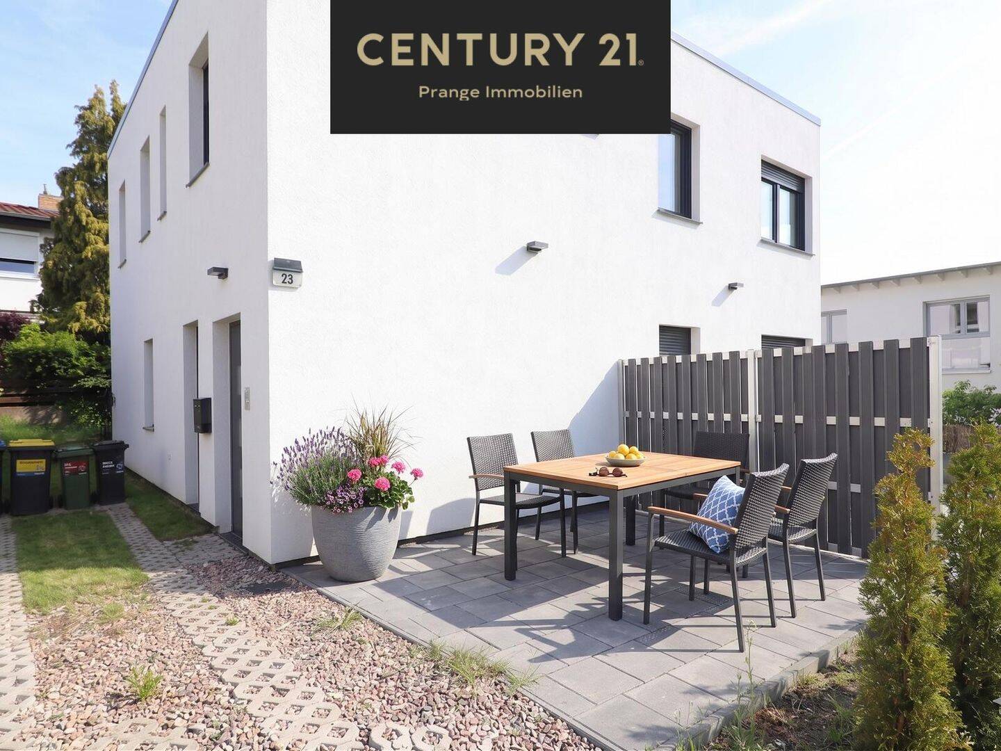 Geitelde: 100 m² - OG- Whg, Neubau, Wärmepumpe, Freisitz, EBK, Stellplatz